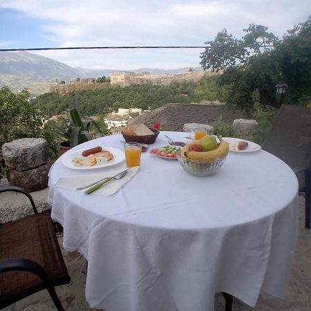 Arpet Guesthouse Αργυρόκαστρο Εξωτερικό φωτογραφία