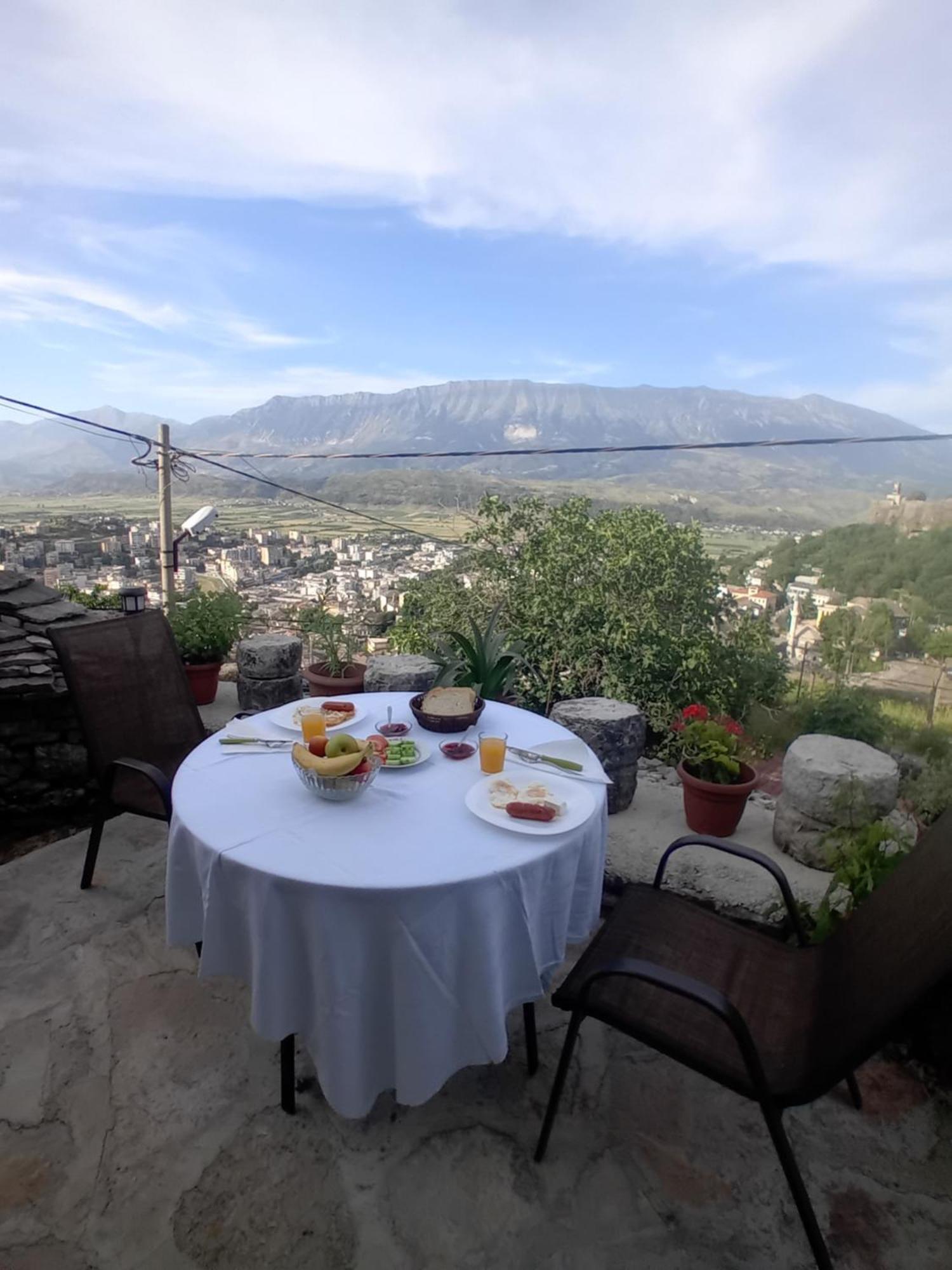 Arpet Guesthouse Αργυρόκαστρο Εξωτερικό φωτογραφία