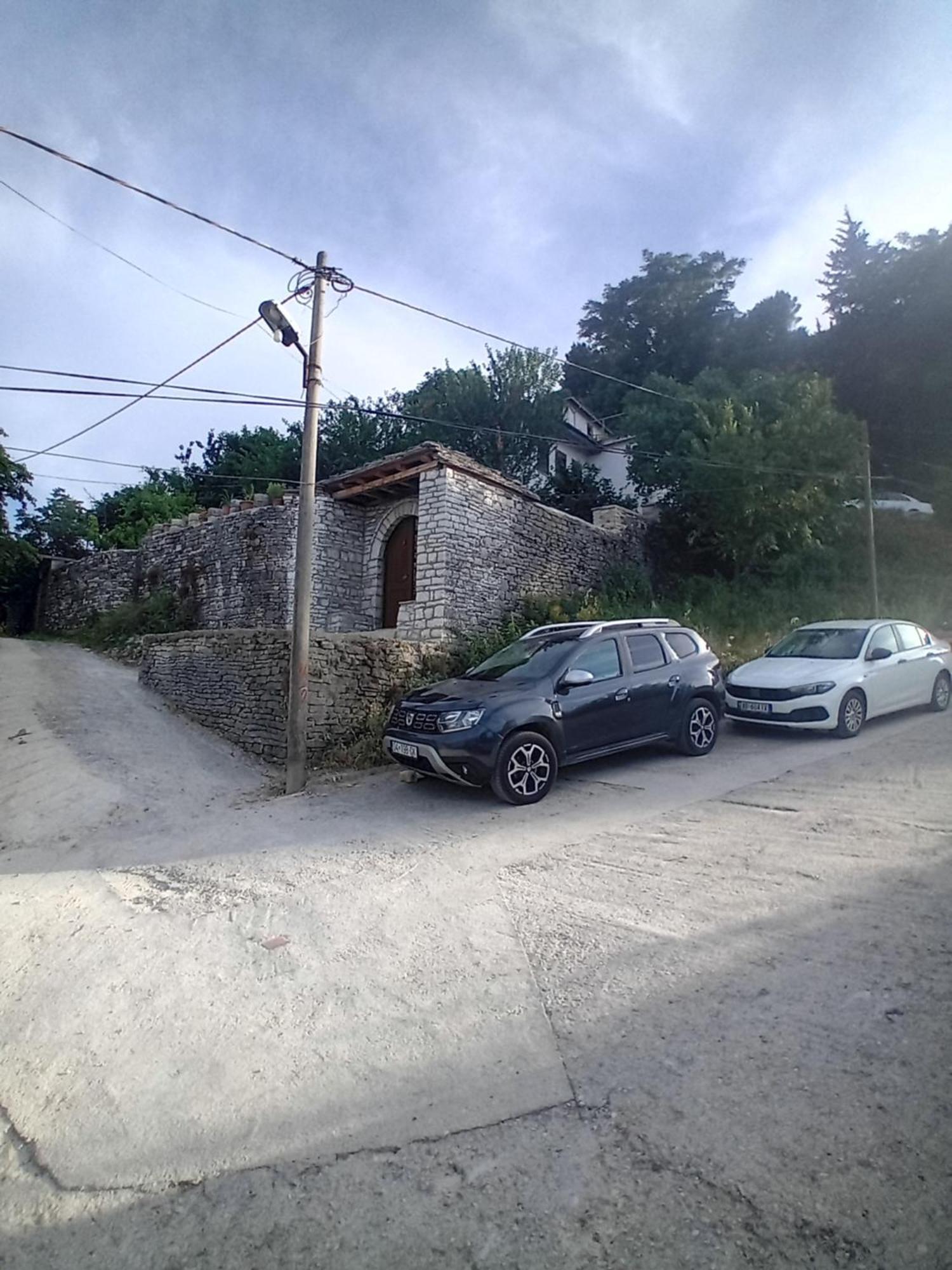 Arpet Guesthouse Αργυρόκαστρο Εξωτερικό φωτογραφία