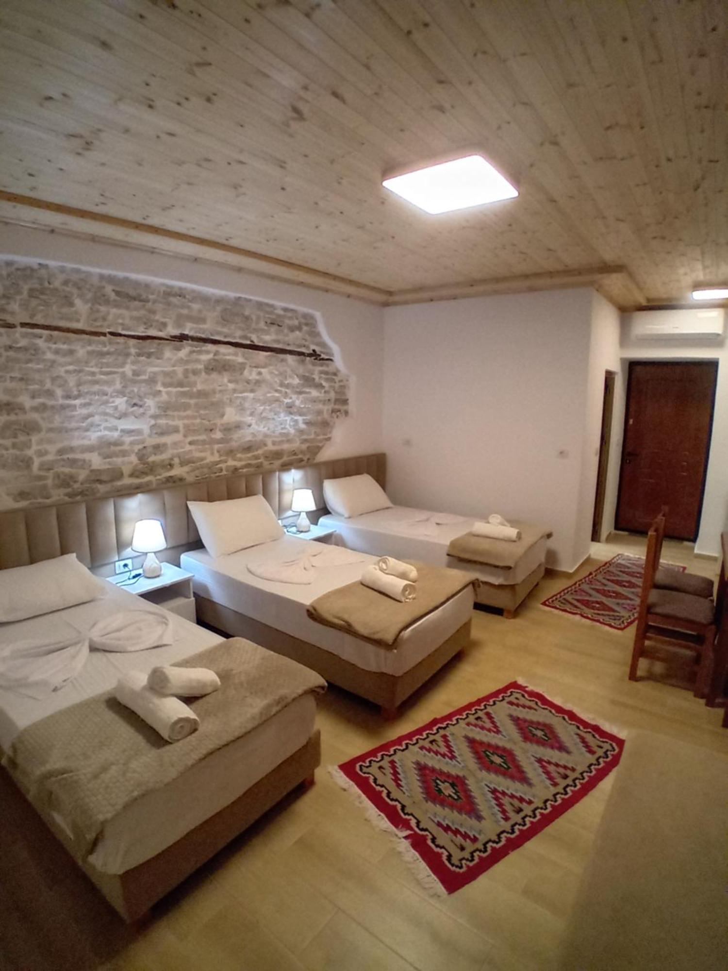 Arpet Guesthouse Αργυρόκαστρο Εξωτερικό φωτογραφία