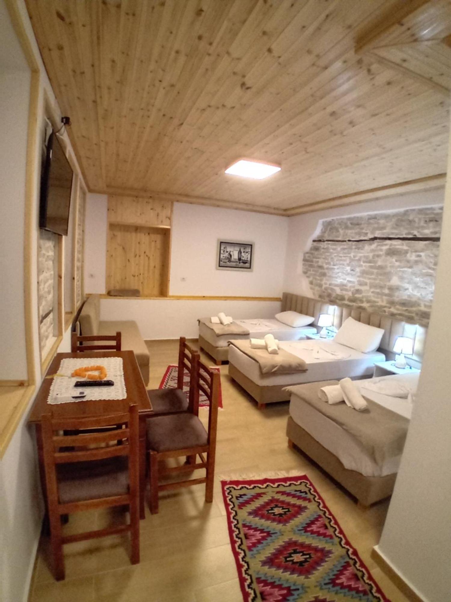 Arpet Guesthouse Αργυρόκαστρο Εξωτερικό φωτογραφία